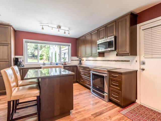 1716 Eastern Drive, House detached with 5 bedrooms, 3 bathrooms and null parking in Port Coquitlam BC | Image 9