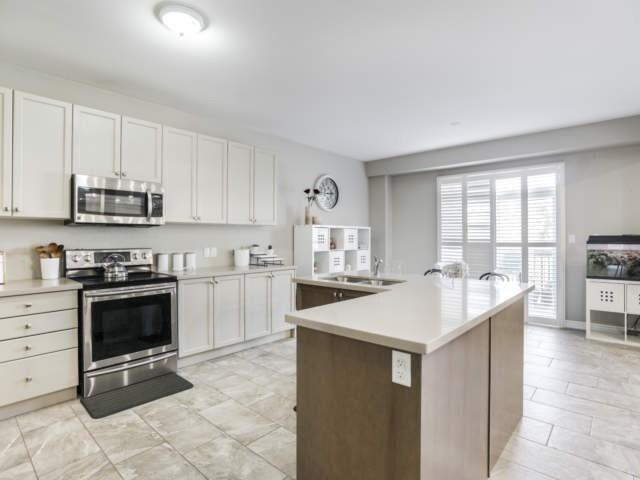 1765 Western Cres, House detached with 4 bedrooms, 4 bathrooms and 6 parking in Oshawa ON | Image 9