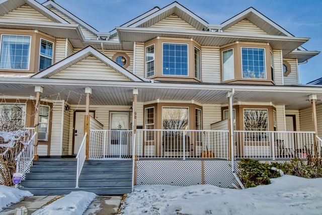 90 Martin Crossing Court Ne, Home with 4 bedrooms, 2 bathrooms and 2 parking in Calgary AB | Image 13