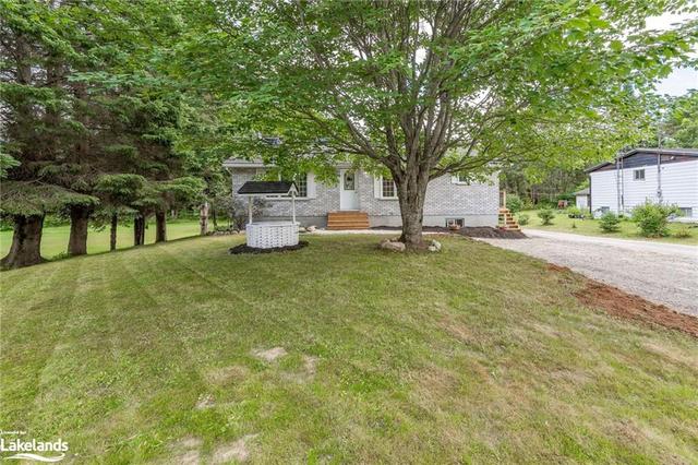 71 Doe Lake Road, House detached with 3 bedrooms, 2 bathrooms and 6 parking in Armour ON | Image 4
