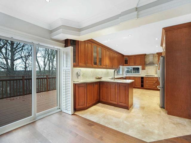 31 Viamede Cres, House detached with 4 bedrooms, 6 bathrooms and 6 parking in Toronto ON | Image 10
