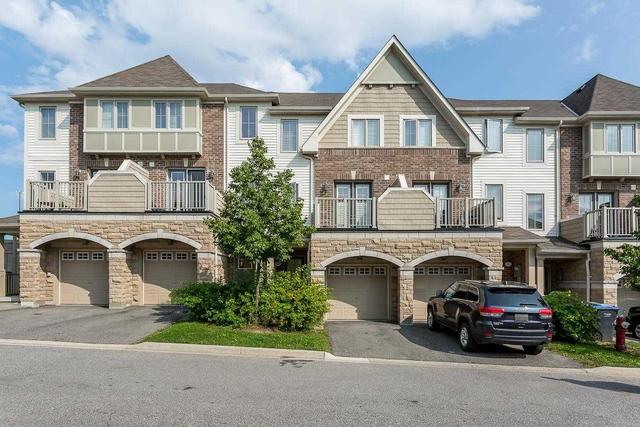 42 Soccavo Cres, Townhouse with 4 bedrooms, 4 bathrooms and 2 parking in Brampton ON | Image 1