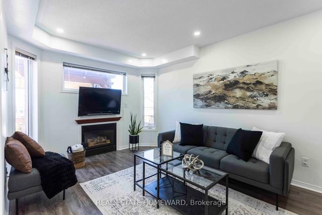 42 Perfitt Cres, House detached with 3 bedrooms, 4 bathrooms and 5 parking in Ajax ON | Image 7