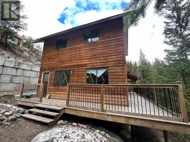 133 Aspen Place, House detached with 3 bedrooms, 1 bathrooms and null parking in Okanagan Similkameen H BC | Image 4