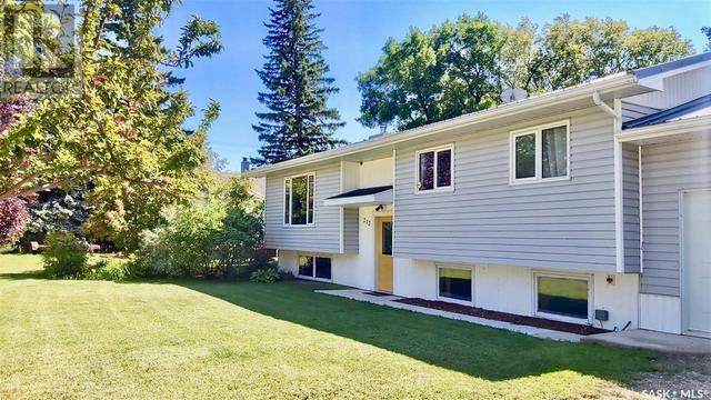 212 4th Avenue E, House detached with 3 bedrooms, 2 bathrooms and null parking in Nokomis SK | Image 48