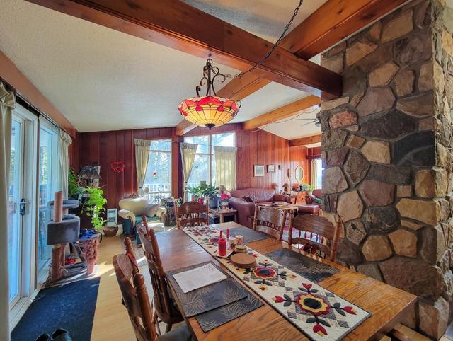8096 Duby Road, House detached with 3 bedrooms, 2 bathrooms and null parking in East Kootenay G BC | Image 31