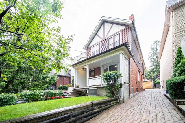 258 Erskine Ave, House detached with 4 bedrooms, 2 bathrooms and 4 parking in Toronto ON | Image 12