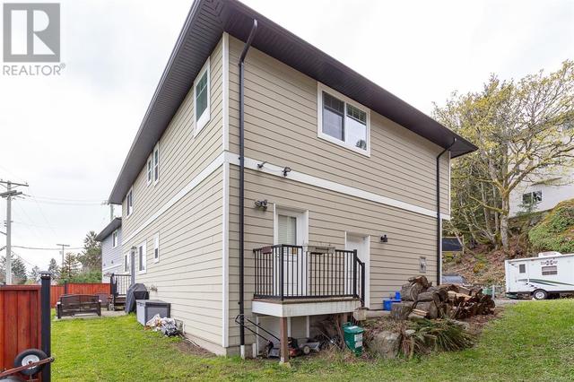 942 Arngask Ave, House detached with 4 bedrooms, 4 bathrooms and 6 parking in Langford BC | Image 29