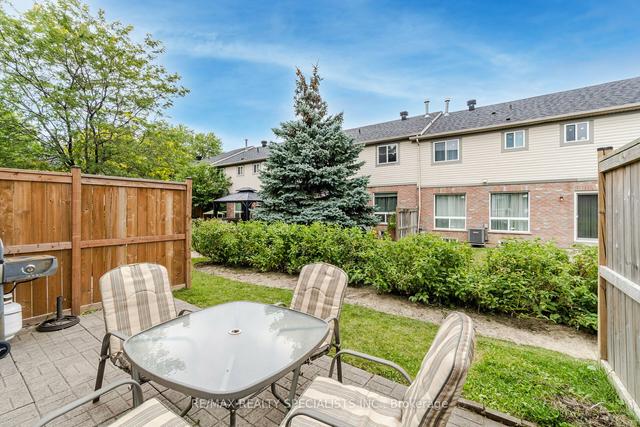 36 - 5255 Guildwood Way, Townhouse with 3 bedrooms, 3 bathrooms and 2 parking in Mississauga ON | Image 31