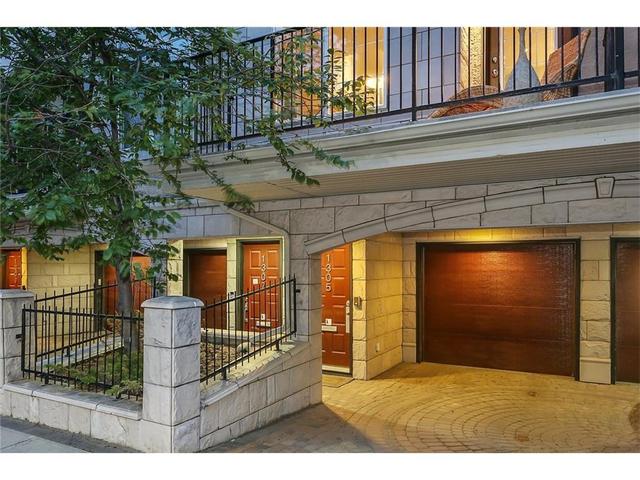 1305 7 Street Sw, Home with 2 bedrooms, 2 bathrooms and 2 parking in Calgary AB | Image 2