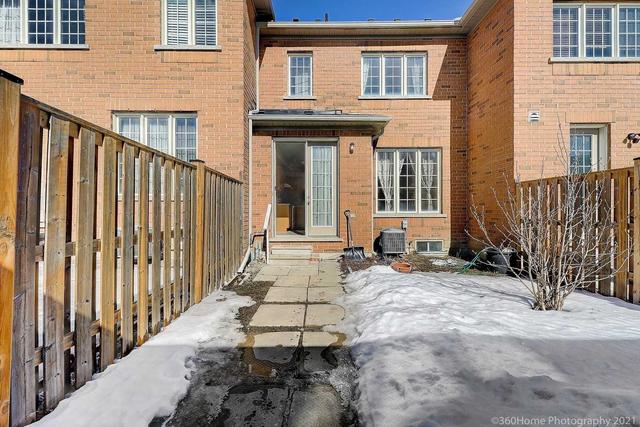 2942 Donald Cousens Pkwy, House attached with 3 bedrooms, 3 bathrooms and 3 parking in Markham ON | Image 14