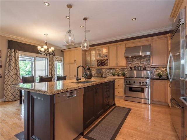 104 Gray Park Dr, House detached with 4 bedrooms, 5 bathrooms and 4 parking in Caledon ON | Image 3