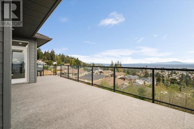 4684 Ambience Dr, House detached with 7 bedrooms, 5 bathrooms and 3 parking in Nanaimo BC | Image 13