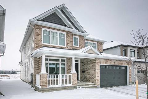 520 Bobolink Rdge, House detached with 4 bedrooms, 3 bathrooms and 4 parking in Ottawa ON | Card Image