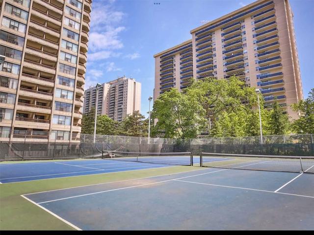 102 - 80 Quebec Ave, Townhouse with 3 bedrooms, 3 bathrooms and 2 parking in Toronto ON | Image 33
