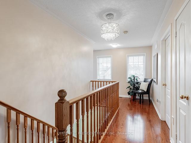 49 Wharnsby Dr, House detached with 4 bedrooms, 4 bathrooms and 6 parking in Toronto ON | Image 25