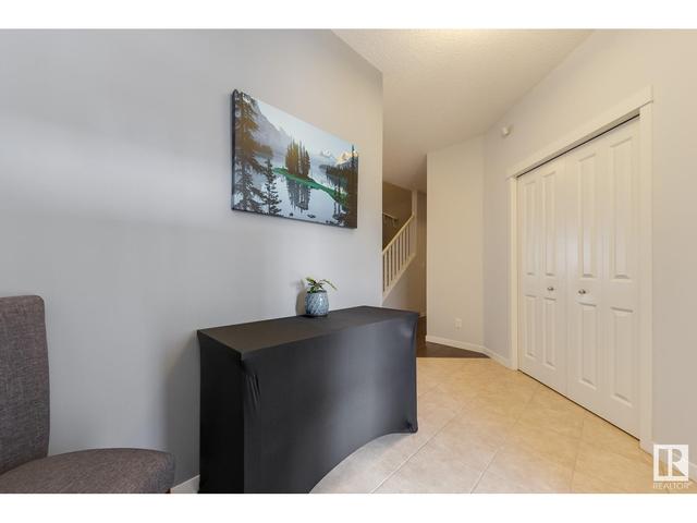 5720 175 Av Nw, House detached with 4 bedrooms, 3 bathrooms and null parking in Edmonton AB | Image 4