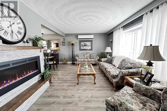 48 Princess Cres, House detached with 4 bedrooms, 2 bathrooms and null parking in Sault Ste. Marie ON | Image 16