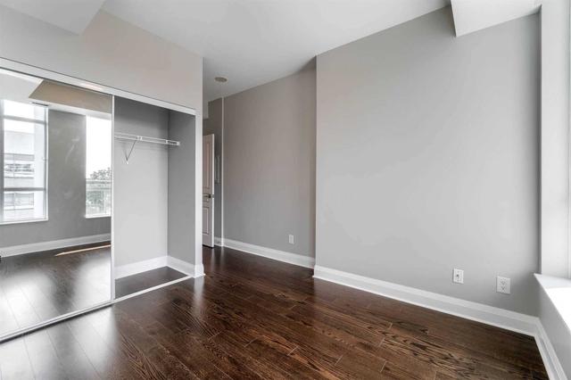 614 - 1 Hurontario St, Condo with 2 bedrooms, 3 bathrooms and 1 parking in Mississauga ON | Image 24