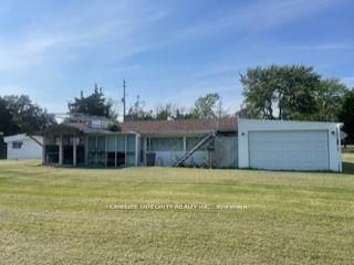 2434 County Rd 15, House detached with 2 bedrooms, 2 bathrooms and 10 parking in Prince Edward County ON | Image 19