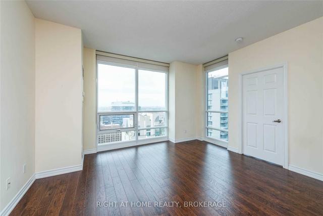3411 - 761 Bay St, Condo with 2 bedrooms, 2 bathrooms and 1 parking in Toronto ON | Image 29