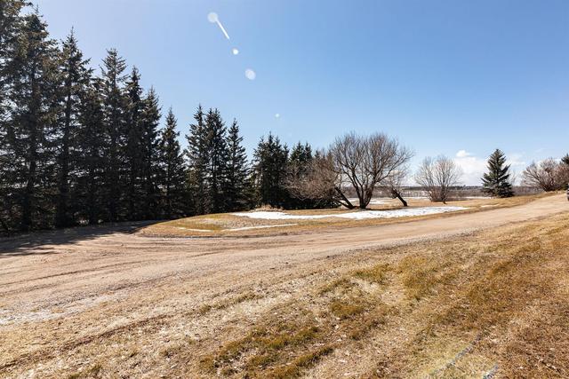 45060 39 2 Township, House detached with 4 bedrooms, 3 bathrooms and null parking in Clearwater County AB | Image 45