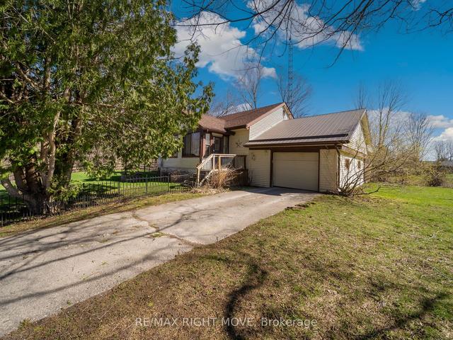 3955 Concession 12 Rd, House detached with 3 bedrooms, 1 bathrooms and 8 parking in Ramara ON | Image 12
