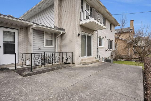 35 Harrison Cres, House detached with 4 bedrooms, 5 bathrooms and 6 parking in London ON | Image 23