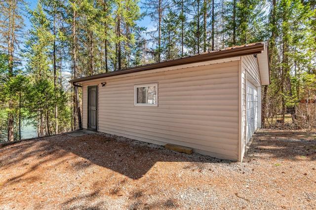 1249 Tie Lake Shore Road S, House detached with 3 bedrooms, 1 bathrooms and null parking in East Kootenay B BC | Image 39