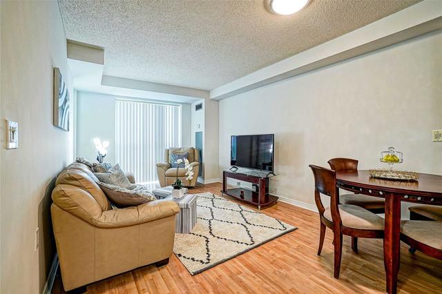 lph 11 - 26 Olive Ave, Condo with 1 bedrooms, 1 bathrooms and 1 parking in Toronto ON | Image 16