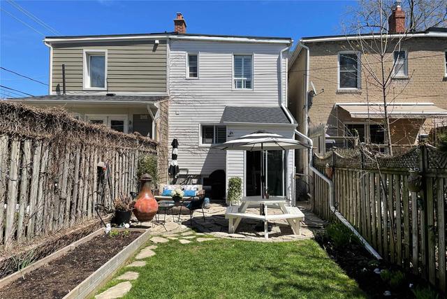 42 Wayland Ave, House semidetached with 3 bedrooms, 3 bathrooms and 0 parking in Toronto ON | Image 26