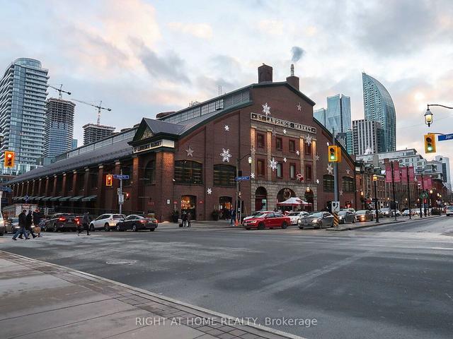 308 - 92 King St E, Condo with 2 bedrooms, 2 bathrooms and 1 parking in Toronto ON | Image 31