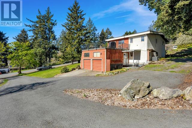 544 Windthrop Rd, House detached with 3 bedrooms, 3 bathrooms and 5 parking in Colwood BC | Image 48