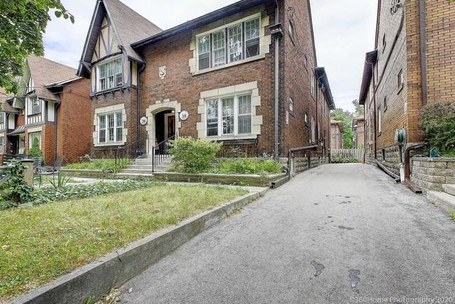 18-20 Austin Terr, House detached with 8 bedrooms, 4 bathrooms and 4 parking in Toronto ON | Image 25