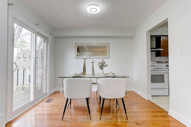 48 - 10 Cardwell Ave, Townhouse with 3 bedrooms, 3 bathrooms and 3 parking in Toronto ON | Image 2