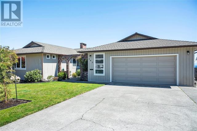 595 Galerno Rd, House detached with 4 bedrooms, 4 bathrooms and 4 parking in Campbell River BC | Image 2