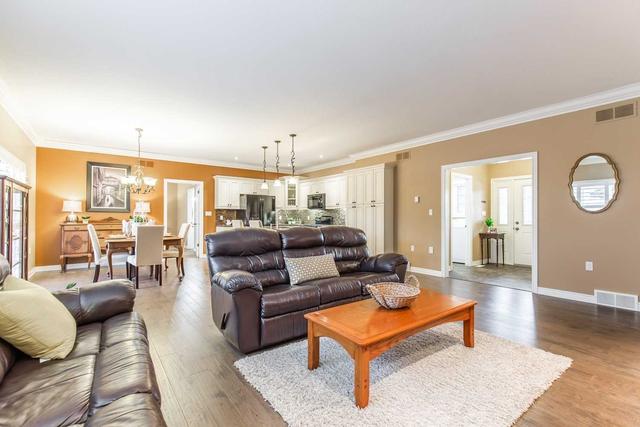 8142 Canborough Rd, House detached with 3 bedrooms, 3 bathrooms and 16 parking in Haldimand County ON | Image 37