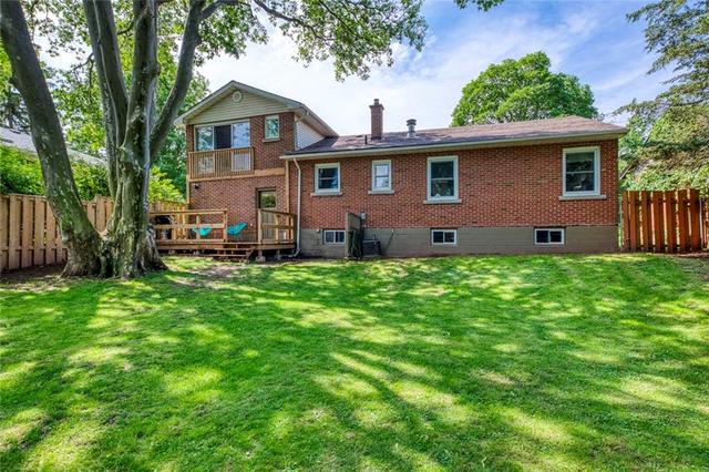 339 Lake Street, House detached with 4 bedrooms, 2 bathrooms and 4 parking in Grimsby ON | Image 39