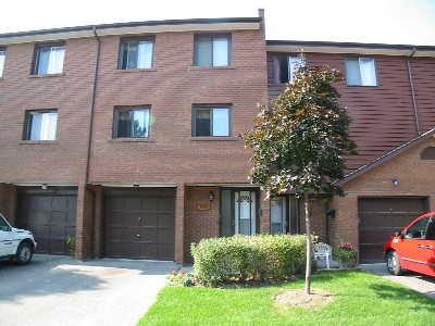 36 - 4230 Fieldgate Dr, Townhouse with 3 bedrooms, 3 bathrooms and 2 parking in Mississauga ON | Image 1