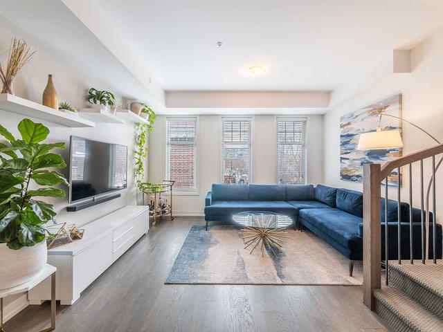 15 - 150 Broadview Ave, Townhouse with 2 bedrooms, 2 bathrooms and 0 parking in Toronto ON | Image 1