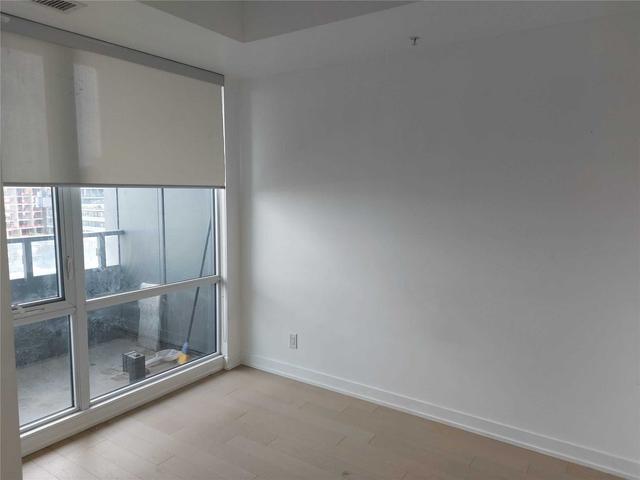s603 - 120 Bayview Ave, Condo with 1 bedrooms, 2 bathrooms and 0 parking in Toronto ON | Image 5