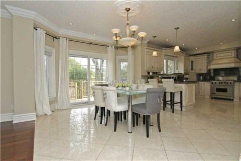 139 Laurel Ave, House detached with 5 bedrooms, 6 bathrooms and 4 parking in Toronto ON | Image 11