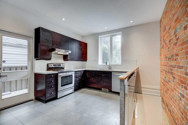 125 Collier St, House semidetached with 5 bedrooms, 3 bathrooms and 0 parking in Toronto ON | Image 25