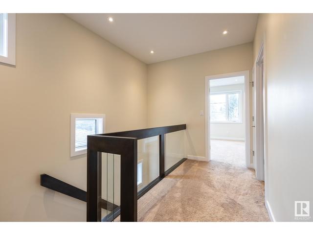 7551 80 Av Nw, House semidetached with 4 bedrooms, 4 bathrooms and null parking in Edmonton AB | Image 29