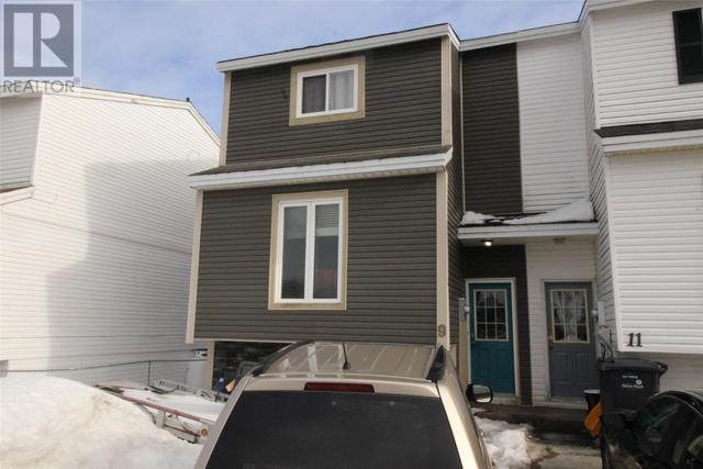 9 Winsor Place, Mount Pearl, NL, A1N2N9 | Card Image