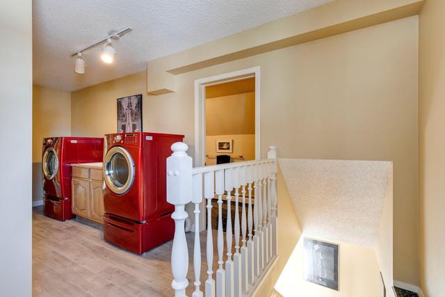 568 Coach Grove Road Sw, House detached with 5 bedrooms, 4 bathrooms and 4 parking in Calgary AB | Image 35