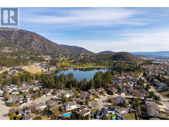2955 Ridge Place, House detached with 5 bedrooms, 2 bathrooms and 6 parking in West Kelowna BC | Image 32