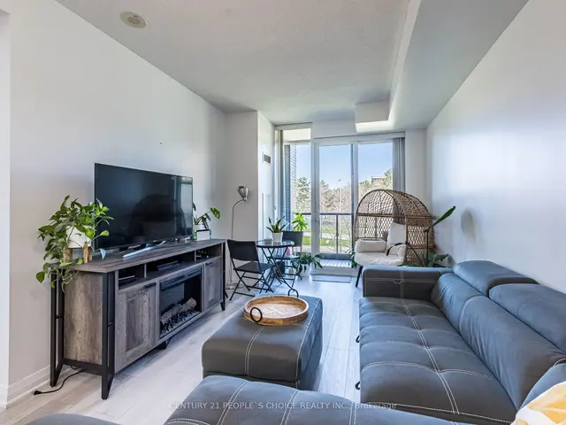 207 - 1 Valhalla Inn Rd, Condo with 1 bedrooms, 1 bathrooms and 1 parking in Toronto ON | Image 4