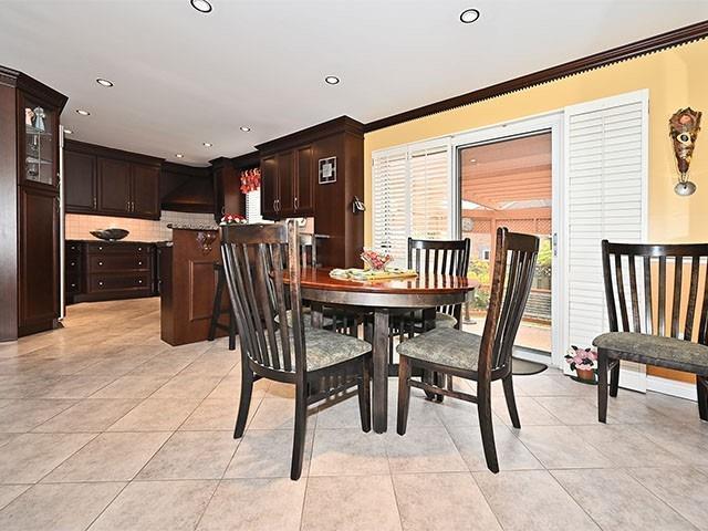 10 Garnett Dr, House detached with 4 bedrooms, 4 bathrooms and 4 parking in Ajax ON | Image 6