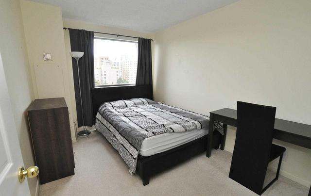 707 - 298 Jarvis St, Condo with 2 bedrooms, 2 bathrooms and 1 parking in Toronto ON | Image 4